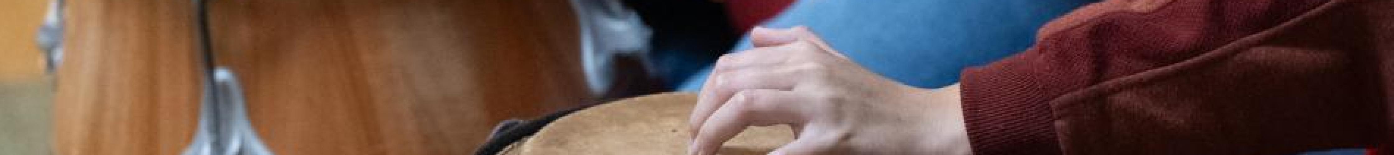 Banner museos en la noche